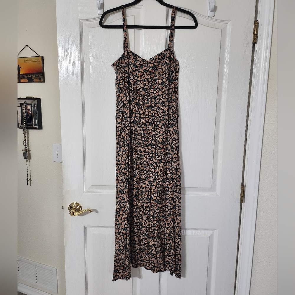 Natural Life Floral Sleeveless Dress